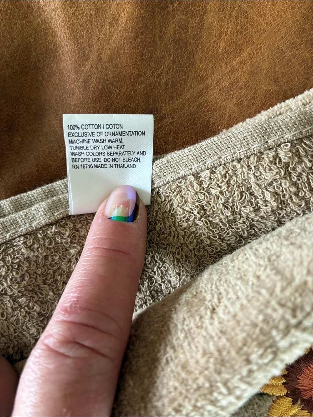 Vintage wildflower hand towel set
